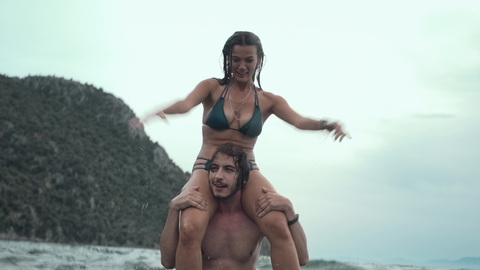 Pic: Pınar Deniz in Doom of Love