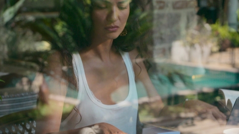 Pic: Tuba Büyüküstün in Another Self (2022-2024)