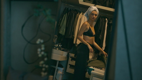 Pic: Tuba Büyüküstün in Another Self