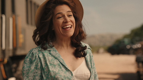 Pic: Abbi Jacobson in A League of Their Own (2022)