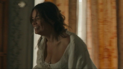 Pic: Emma Mackey in Eiffel (2021)