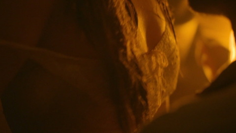 Pic: Emma Mackey in Eiffel