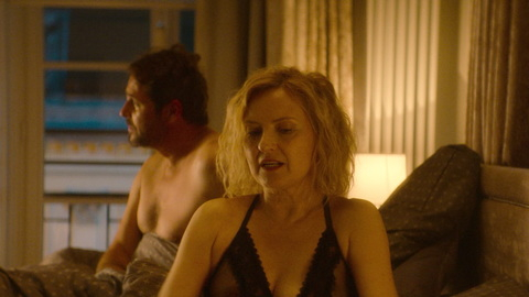 Pic: Izabela Kuna in Family Secrets