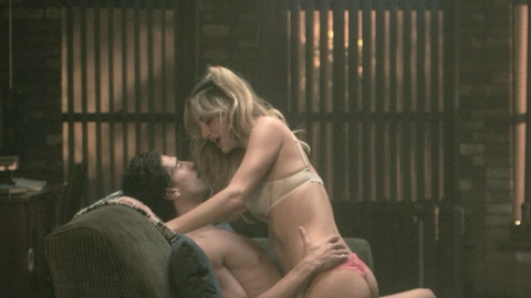 Pic: Grace Van Patten in Tell Me Lies