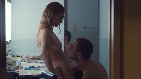 Pic: Grace Van Patten in Tell Me Lies