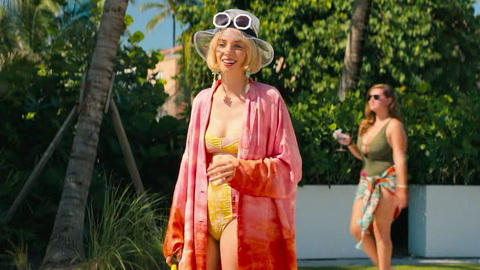 Pic: Maya Hawke in Do Revenge