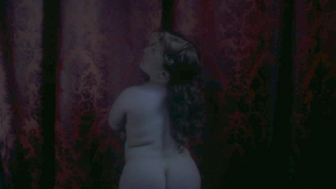 Pic: Kiruna Stamell in The Serpent Queen