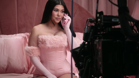 Pic: Kourtney Kardashian in The Kardashians