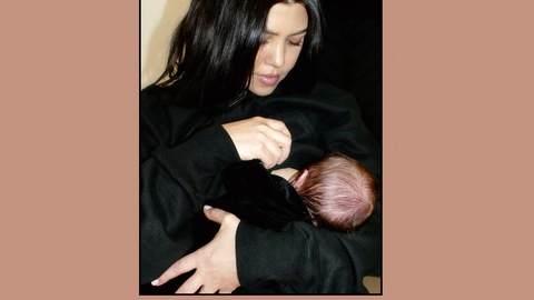 Pic: Kourtney Kardashian in The Kardashians