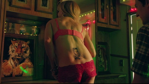 Pic: Taryn Manning in Bromates