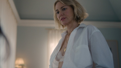 Pic: Naomi Watts in The Watcher (2022)