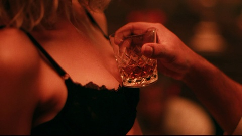 Pic: Elektra Jansson-Kilbey in Shantaram