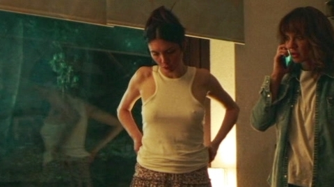 Pic: Ilenia Pastorelli in Dark Glasses (2022)