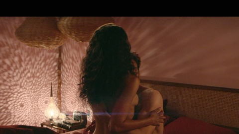 Pic: Zoe Saldana in From Scratch (2022)