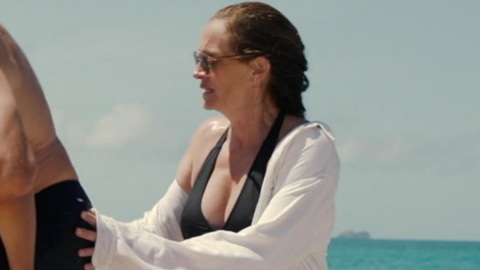 Pic: Julia Roberts in Ticket to Paradise