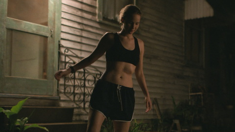Pic: Jennifer Lawrence in Causeway