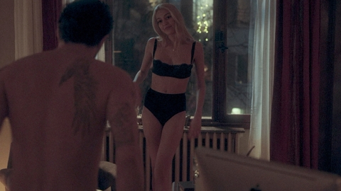 Pic: Dilan Çiçek Deniz in Don't Leave