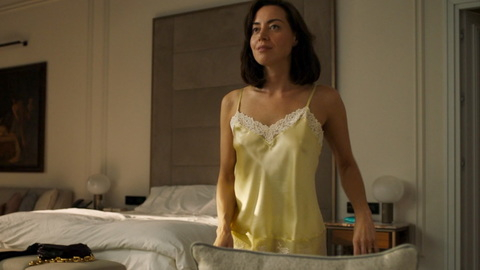 Pic: Aubrey Plaza in The White Lotus