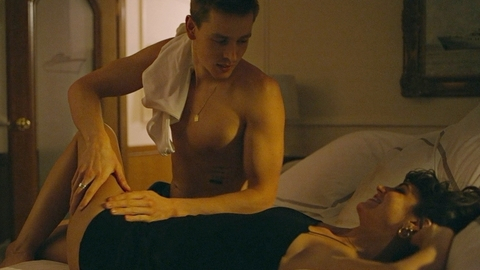 Pic: Charlbi Dean Kriek in Triangle of Sadness (2022)