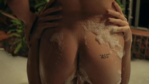 Pic: Katrina Dovey in LiveScream