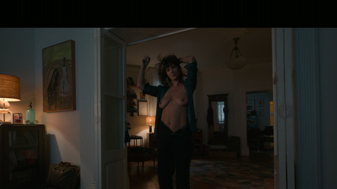 Pic: Griselda Siciliani in BARDO, False Chronicle of a Handful of Truths