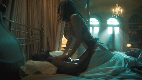 Pic: Alexandra Daddario in Anne Rice's Mayfair Witches