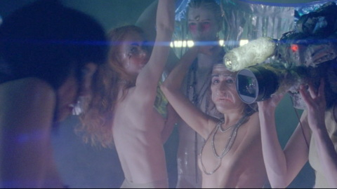 Pic: Lola Créton in Apocalypse After