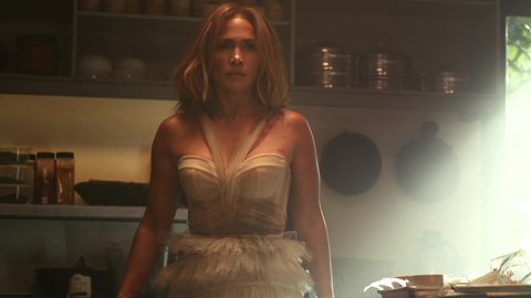 Pic: Jennifer Lopez in Shotgun Wedding