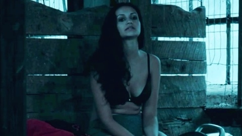 Pic: Yasmin Quduh in Shriekshow