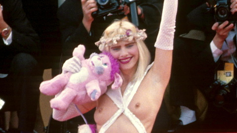 Pic: Ilona Staller in Gunther's Millions