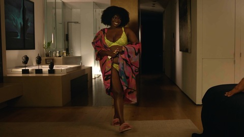 Pic: Shoniqua Shandai in Harlem