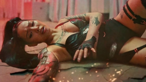 Pic: Bella Poarch in Dolls