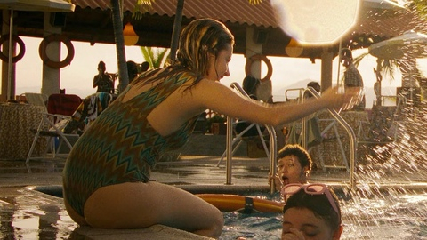 Pic: Francisca Estevez in Eva Lasting