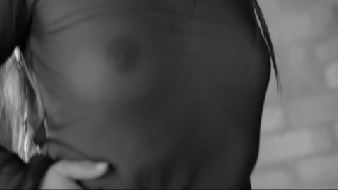 Pic: Ana María Otálora in Petit mal