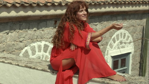 Pic: Riley Keough in Daisy Jones & the Six (2023)