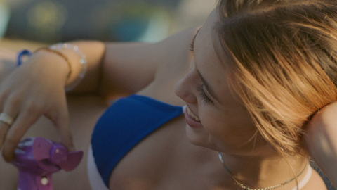 Pic: Quinn Frankel in Palm Trees and Power Lines