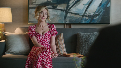 Pic: Heidi Gardner in Shrinking