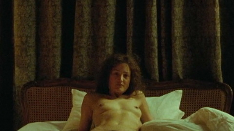 Pic: Vicky Krieps in Corsage