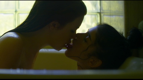 Pic: Eliane Chipia in Jezabel