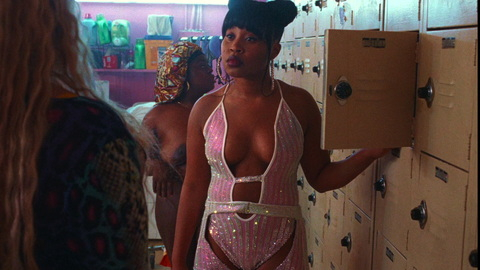 Pic: Dominique Fishback in Swarm (2023)