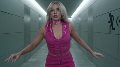 Pic: Margot Robbie in Barbie