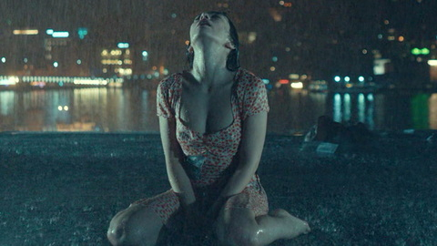 Pic: Neslihan Atagül in Oh Belinda