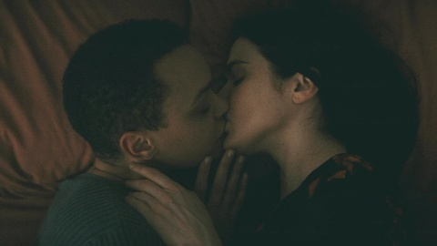 Pic: Rachel Weisz in Dead Ringers