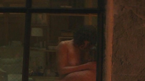 Pic: Lizzy Caplan in Fatal Attraction