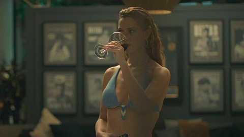 Pic: Carolina Miranda in Fake Profile (2023)