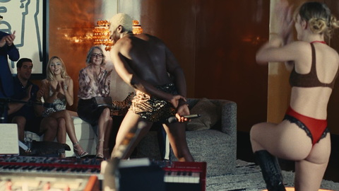 Pic: Suzanna Son in The Idol