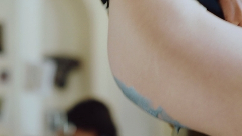 Pic: Suki Waterhouse in Dalíland