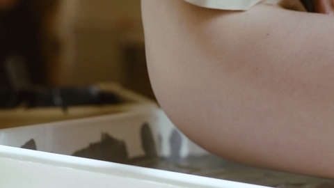 Pic: Suki Waterhouse in Dalíland