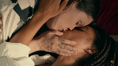Pic: Shannon Woodward in Jagged Mind