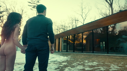 Pic: Jordana Brewster in Simulant